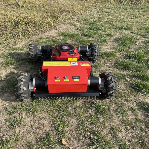 Powerful tracked lawn mower