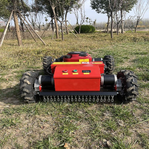 Powerful tracked lawn mower